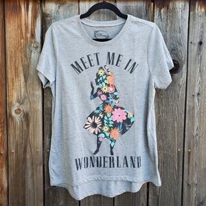 Disney Alice in Wonderland Graphic Tee